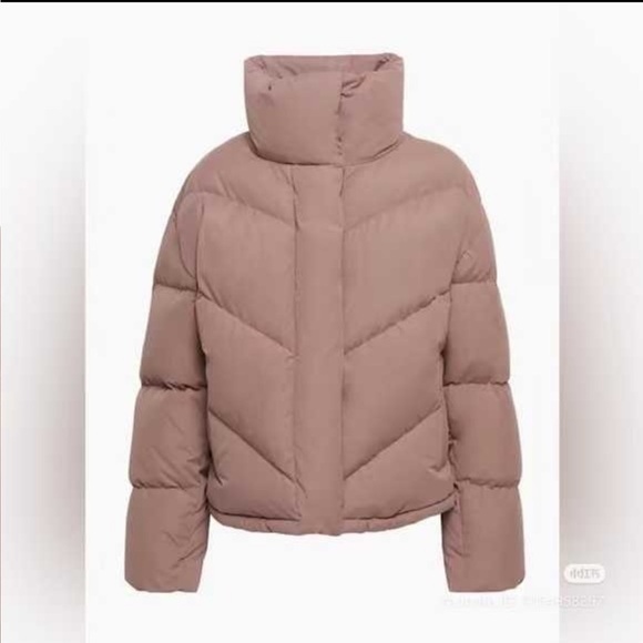 Aritzia Wilfred Cloud Puff Dusty Pink - Picture 4 of 7